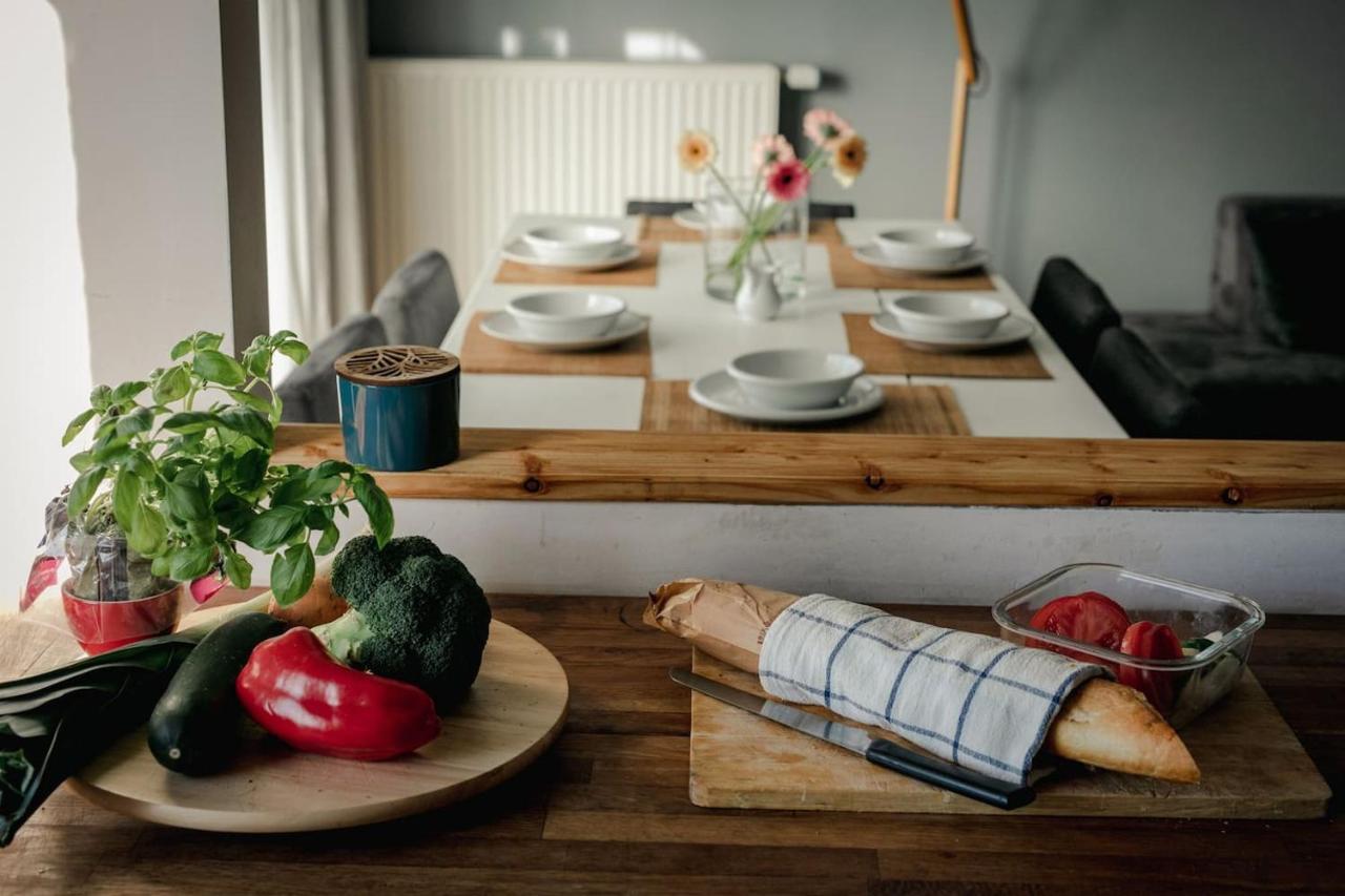 Dwupoziomowy, Rodzinny Apartament. Ochrona, Garaz. Warsawa Bagian luar foto